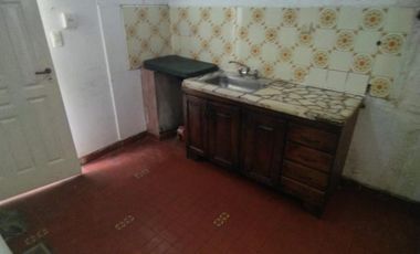 Posible 3 ambientes  -  ideal pareja con hijo Lanús Oeste