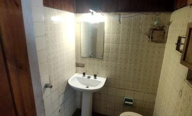 Posible 3 ambientes  -  ideal pareja con hijo Lanús Oeste