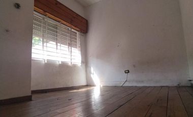 Posible 3 ambientes  -  ideal pareja con hijo Lanús Oeste
