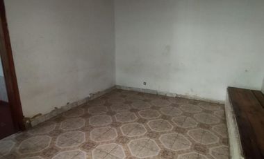 Posible 3 ambientes  -  ideal pareja con hijo Lanús Oeste