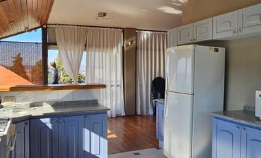 Casa en  Venta y Alqiuler temporario, 4 Dormitorios, Carlos Paz, Apta crédito