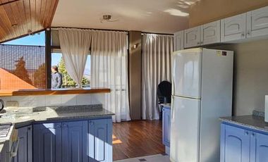 Casa en  Venta y Alqiuler temporario, 4 Dormitorios, Carlos Paz, Apta crédito