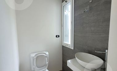 Casa en venta con renta - Barrio San Simon, Canning