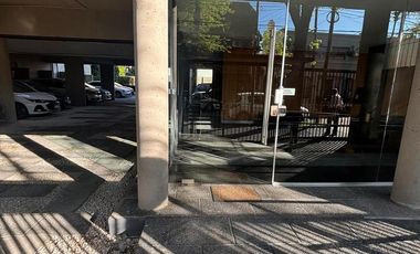 Departamento 2 ambientes. Cochera. Piscina. La Lucila.