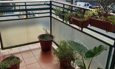 Departamento de dos ambientes con patio a la venta en Avellaneda