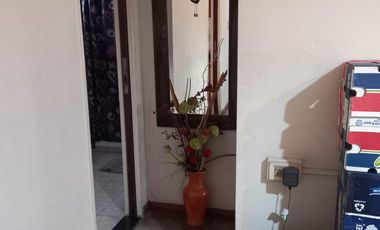 Departamento de dos ambientes con patio a la venta en Avellaneda