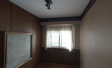 CHALET EN MUY BUEN ESTADO  A MTS DE AV. ESPORA Y AV. SAN MARTIN