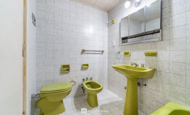 Venta - Casa 7 ambientes - Parque - Chauvin