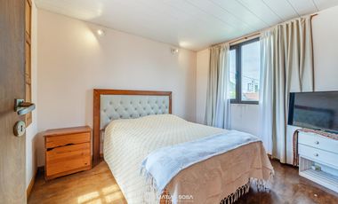 Venta - Casa 7 ambientes - Parque - Chauvin