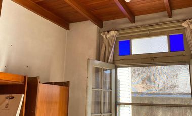 Casa en venta con lote de 8,66 x 42,86 - Wilde