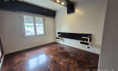 Venta departamento 3 ambientes con balcón en  Quilmes Centro