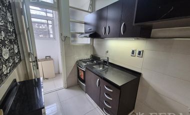 Venta departamento 3 ambientes con balcón en  Quilmes Centro