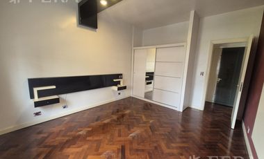 Venta departamento 3 ambientes con balcón en  Quilmes Centro
