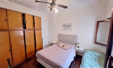 Venta casa 3 ambientes con jardín en Sarandi