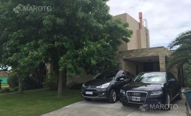 CASA EN VENTA EN HARAS SANTA MARIA - MAROTO PROPIEDADES