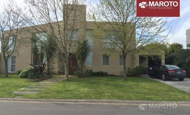 CASA EN VENTA EN HARAS SANTA MARIA - MAROTO PROPIEDADES