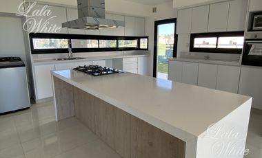 Casa a la venta en La Providencia