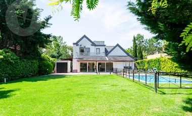 Casa en venta - Barrio El Lauquen, Canning