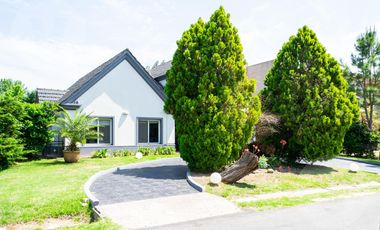 Casa en venta - Barrio El Lauquen, Canning