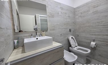 Casa en  QUINTAS DE ARGUELLO APTA CREDITO