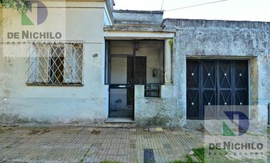 Casa en Quilmes - Oportunidad !!