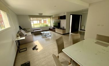 Funes Hills Cadaques - Casa De 3 Dormitorios Con Pileta En Venta - Barrio Privado