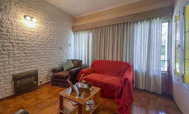 Casa de 2 dormitorios en Fisherton, oportunidad