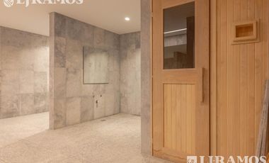 Townhouse en venta de 4 ambientes con vista a la Laguna central