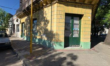 Local en Gualeguaychu