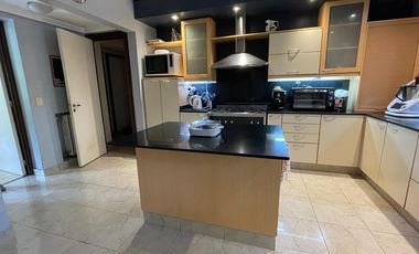 Casa en Las Lomas de San Isidro