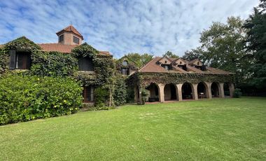 Casa en Las Lomas de San Isidro