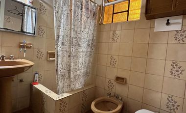 PH en PB con 2 Departamentos y PARQUE en Temperley SIN EXPENSAS