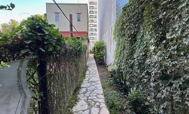 PH en PB con 2 Departamentos y PARQUE en Temperley SIN EXPENSAS