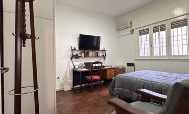 PH en PB con 2 Departamentos y PARQUE en Temperley SIN EXPENSAS