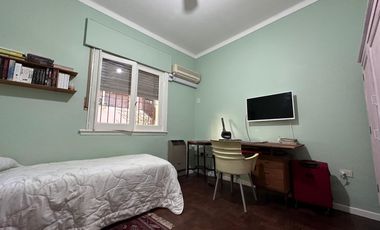 PH en PB con 2 Departamentos y PARQUE en Temperley SIN EXPENSAS