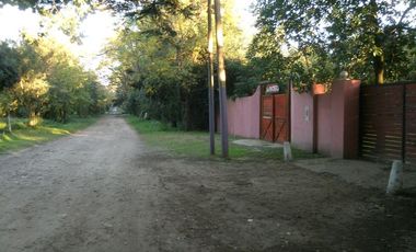 EXCELENTE COMPLEJO-CASA QUINTA PARA EMPRENDIMIENTO COMERCIAL O VIVIENDA SOBRE PREDIO DE 2400 M2