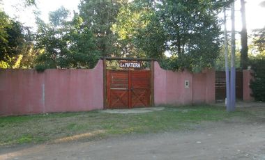 EXCELENTE COMPLEJO-CASA QUINTA PARA EMPRENDIMIENTO COMERCIAL O VIVIENDA SOBRE PREDIO DE 2400 M2