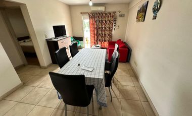 DEPARTAMENTO AL FRENTE EN TAPIALES EXCELENTE UBICACION