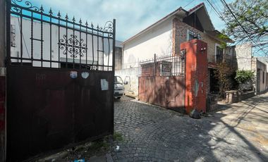 Galpón de más de 1.000m² en Echesortu con nucleo de oficinas