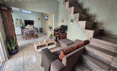 Venta de PH 4 ambientes en Wilde