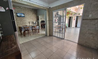 Venta de PH 4 ambientes en Wilde