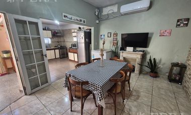 Venta de PH 4 ambientes en Wilde