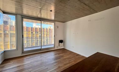 Venta - Departamento de un dormitorio, a estrenar, al frente, al este, con balcón, en Barrio Martin.