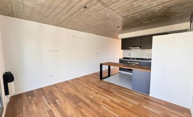 Venta - Departamento de un dormitorio, a estrenar, al frente, al este, con balcón, en Barrio Martin.