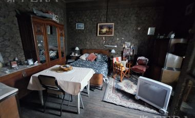 Venta de Casa a refaccionar en Avellaneda