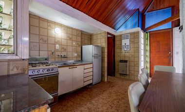 VENTA - Casa - Quincho, Parrillero, Piscina y Cancha de tenis - Funes, Santa Fe.