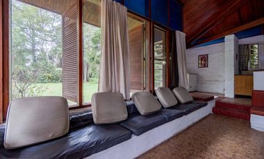 VENTA - Casa - Quincho, Parrillero, Piscina y Cancha de tenis - Funes, Santa Fe.