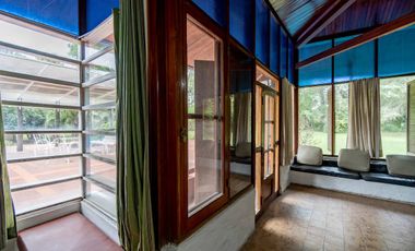 VENTA - Casa - Quincho, Parrillero, Piscina y Cancha de tenis - Funes, Santa Fe.