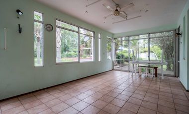 VENTA - Casa - Quincho, Parrillero, Piscina y Cancha de tenis - Funes, Santa Fe.