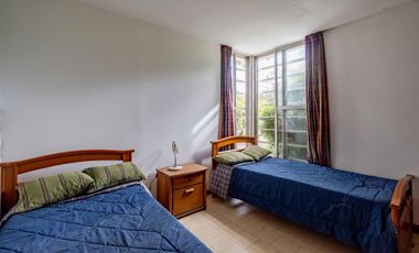 VENTA - Casa - Quincho, Parrillero, Piscina y Cancha de tenis - Funes, Santa Fe.